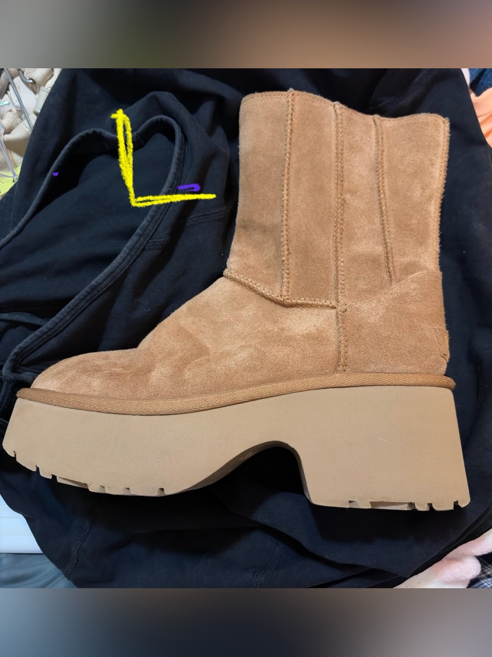UGG Classic Twin Seam New Heights Boot size 8